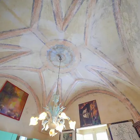 Palazzo Museo Raho Raro Villas Collection Prázdninový dům *